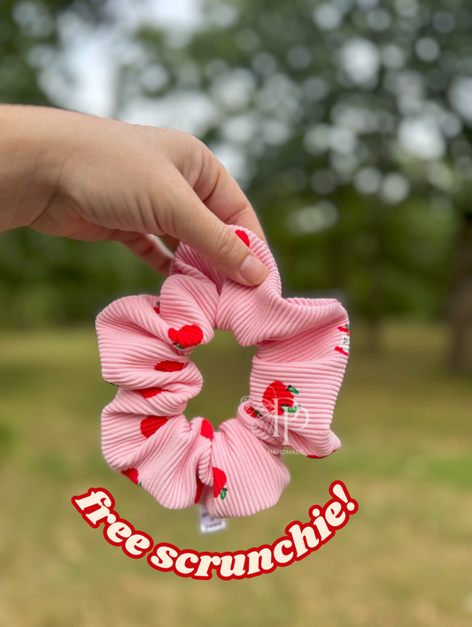 TEACHER SCRUNCHIE